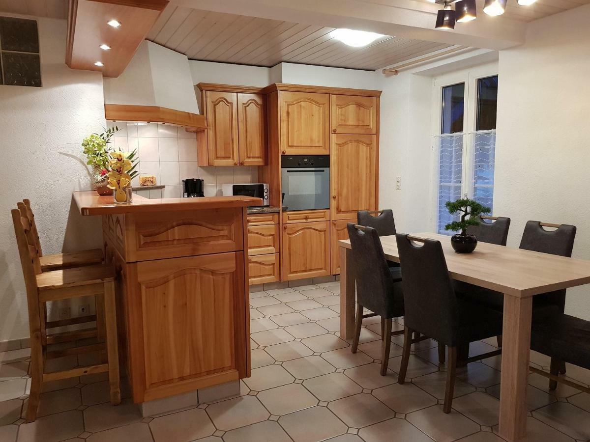 Apartement-Gîte rural à 3 km de Delémont Courcelon Exterior foto
